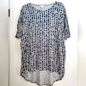 Lularoe Irma Blue and White Patterned Tunic Size Small